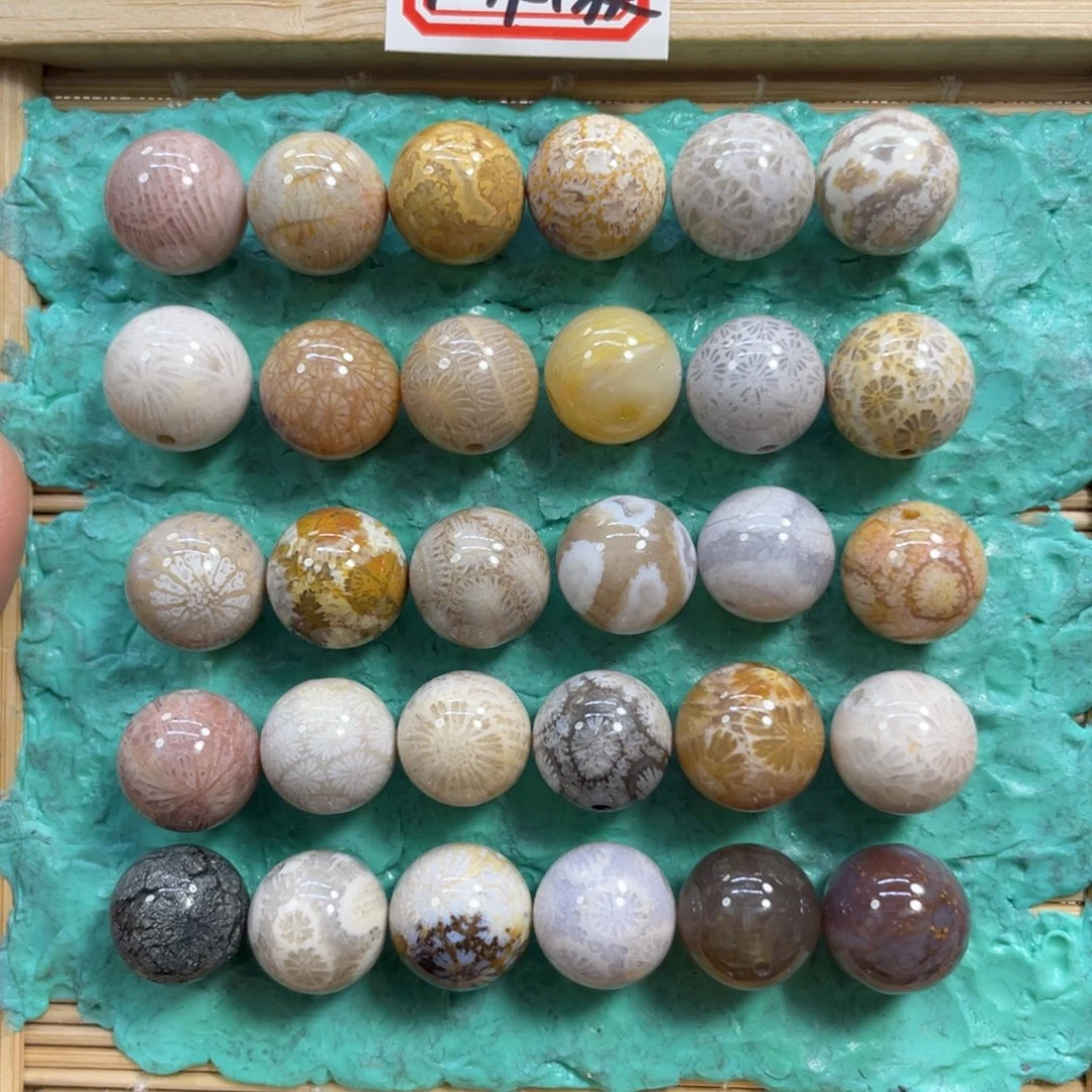 硅化玉未镶嵌颈饰圆珠10米1颗