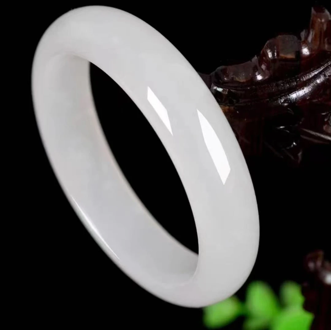 W030白手镯精品手镯