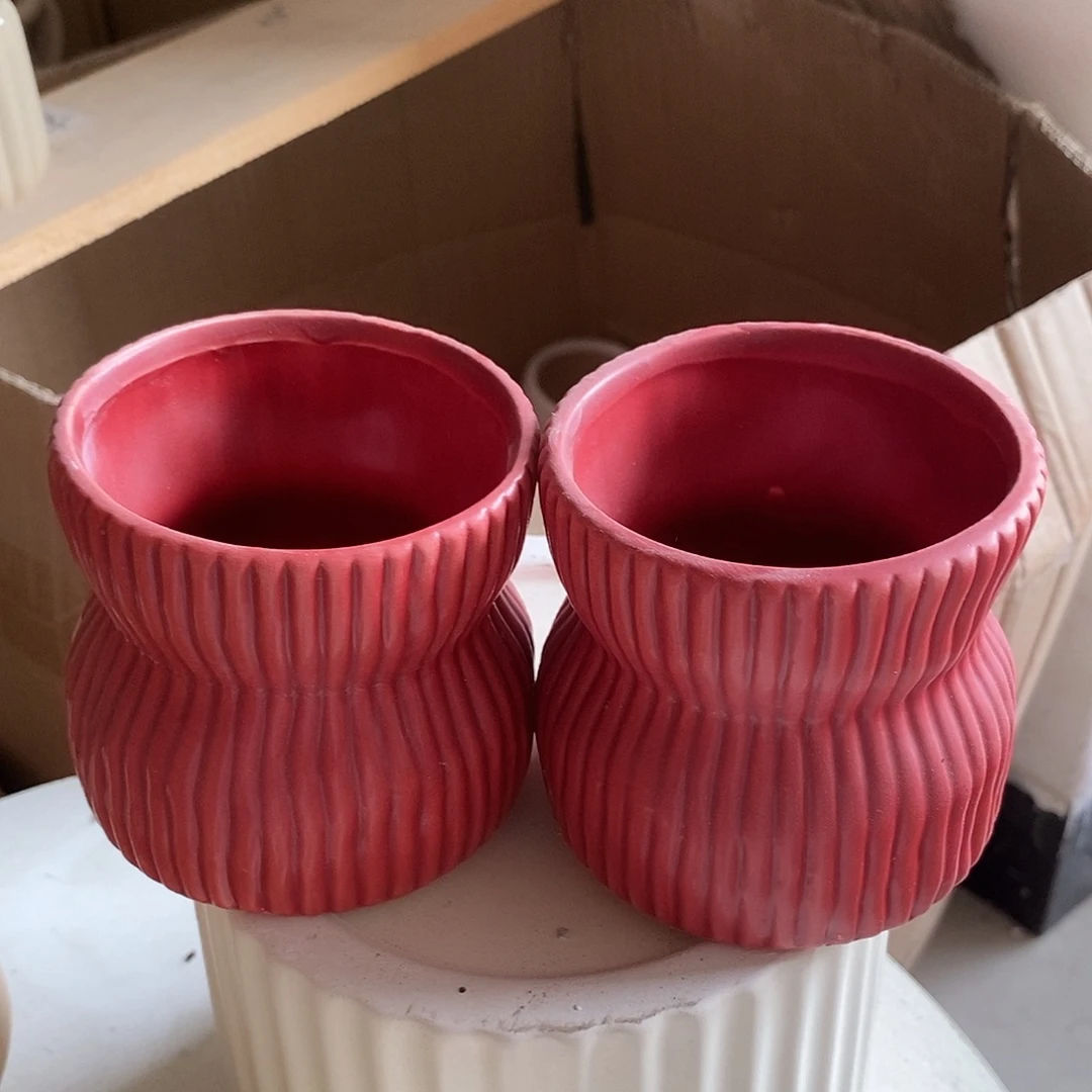 摆件陶盆有孔 瑕疵介意勿拍