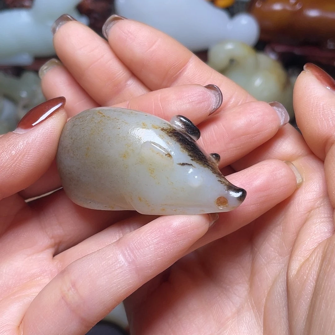 【闪购商品】未镶嵌和田玉挂件舒***！