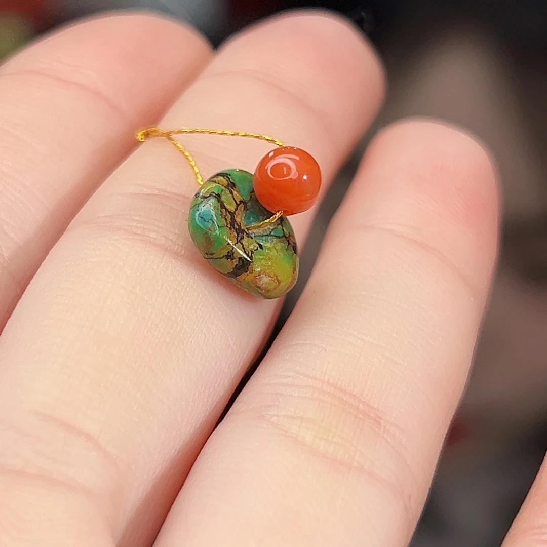 南红玛瑙未镶嵌珠宝奇石