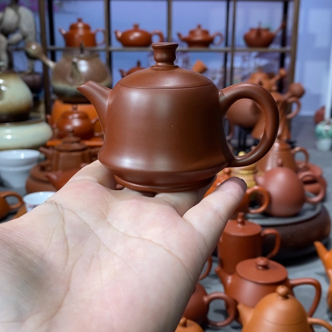 紫砂茶壶章淑煌朱泥金钟80cc