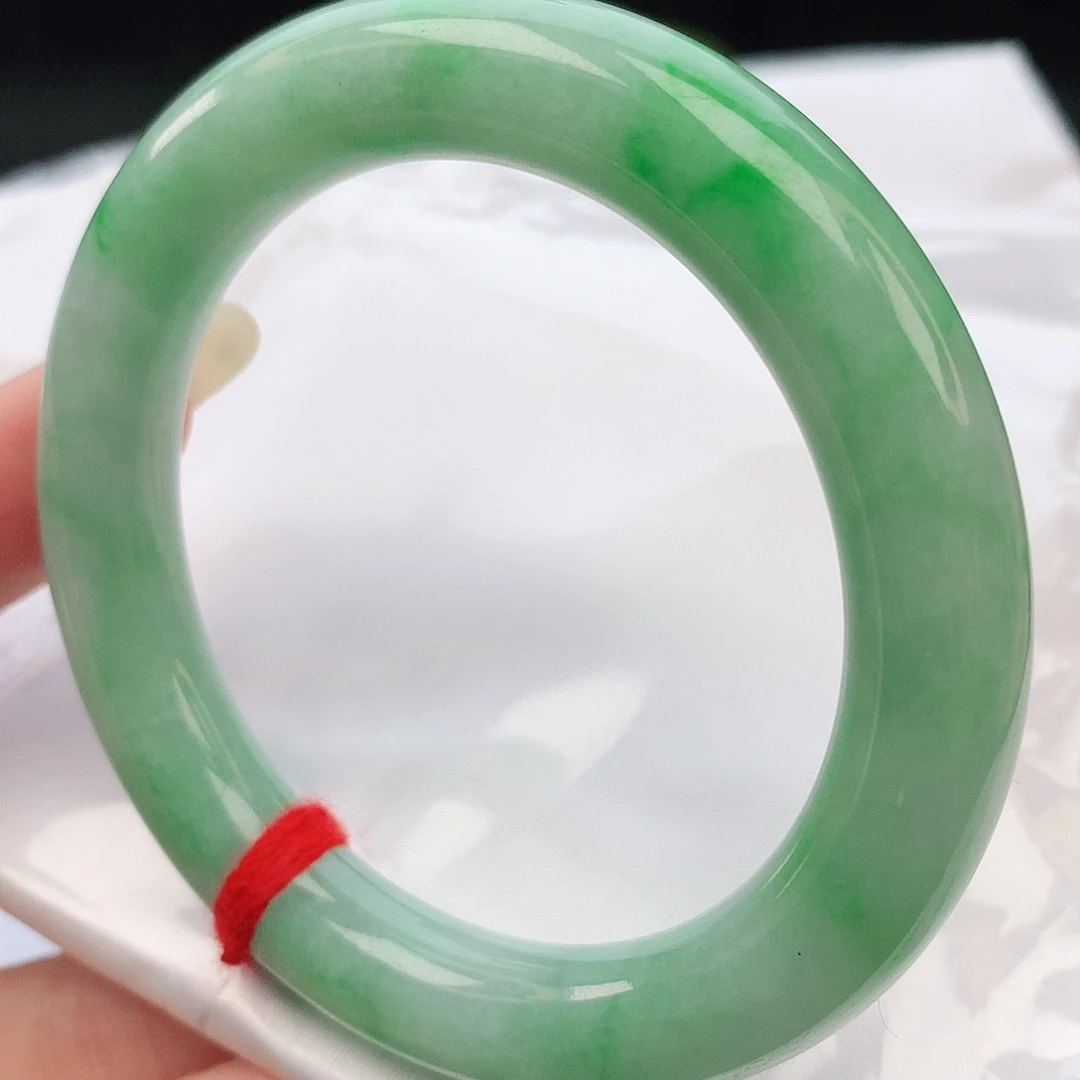 翡翠手镯未镶嵌55圆条882251