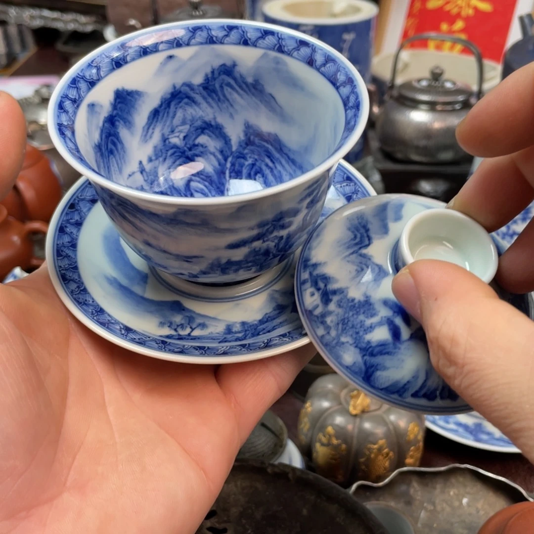 徐****核桃两个球核桃两个球盖碗