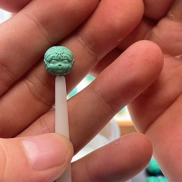 贝***0湖北原生态小配饰，直径10.5