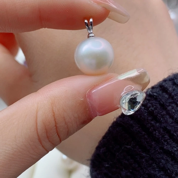 银S925镶嵌淡水珍珠吊坠(赠链)