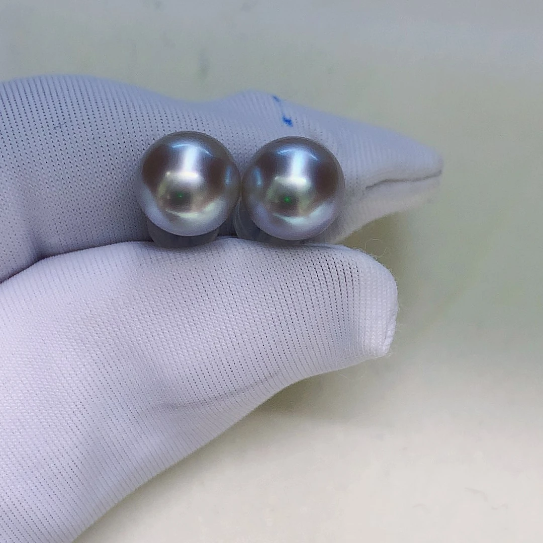 18K金镶嵌耳钉7-7.5海水珍珠