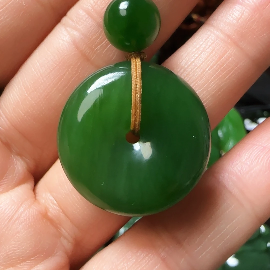 和田玉（碧玉）颈饰18K金镶嵌