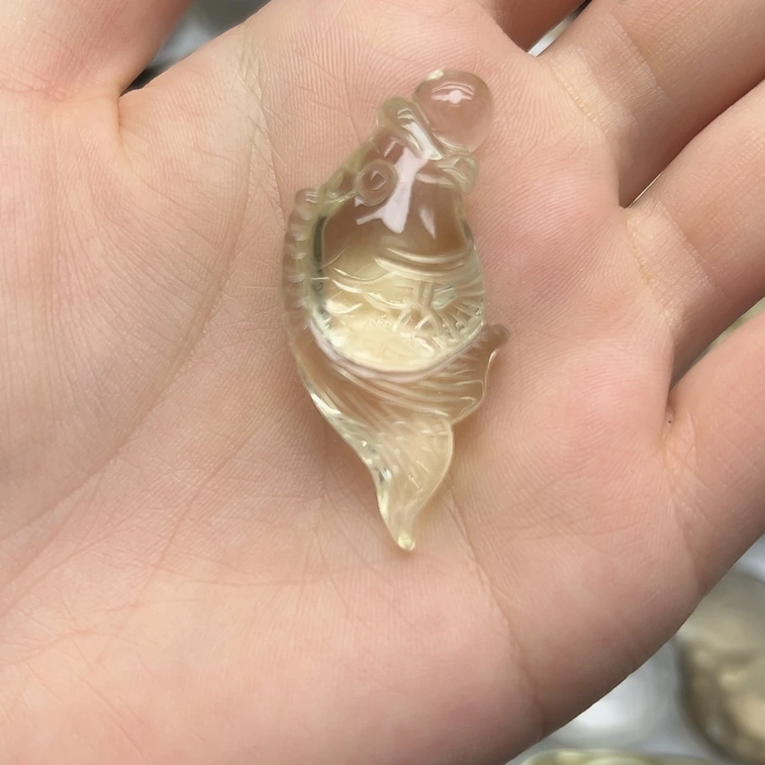 颈饰未镶嵌水晶黄水晶锦鲤鱼