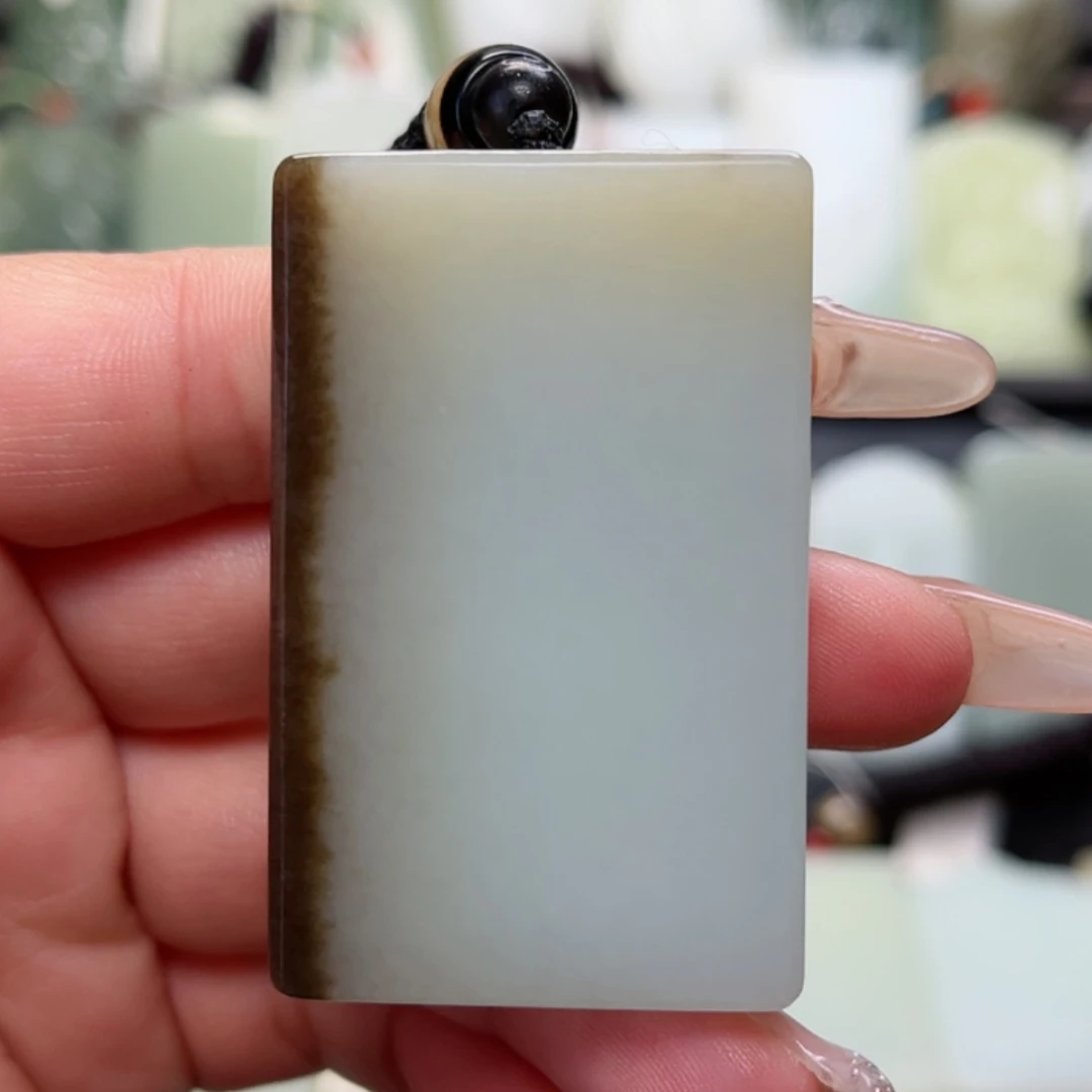 【闪购商品】颈饰未镶嵌和田玉