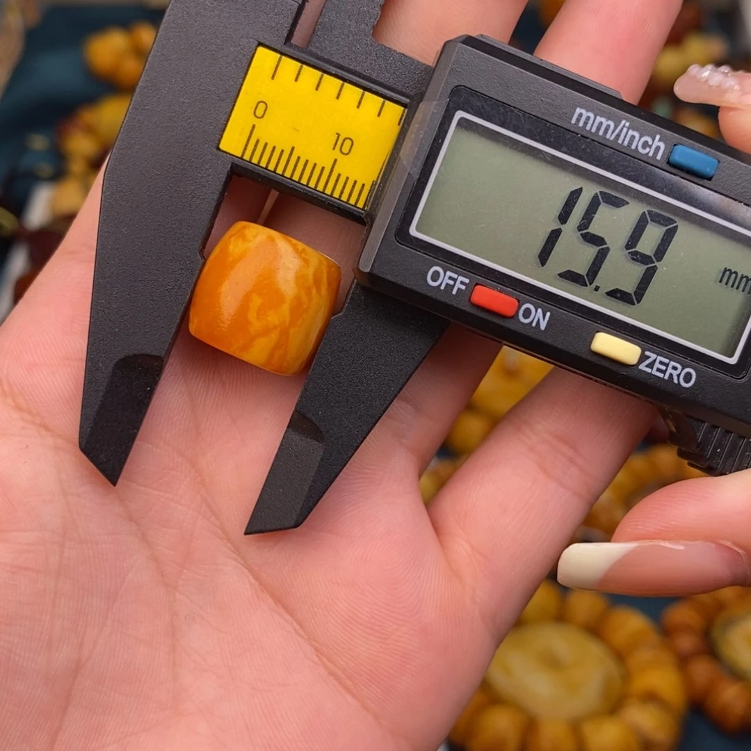 未镶嵌琥珀裸石蜜蜡