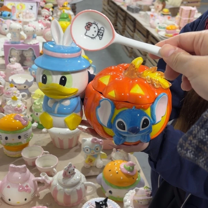 摆件陶陶瓷摆件欢迎光临