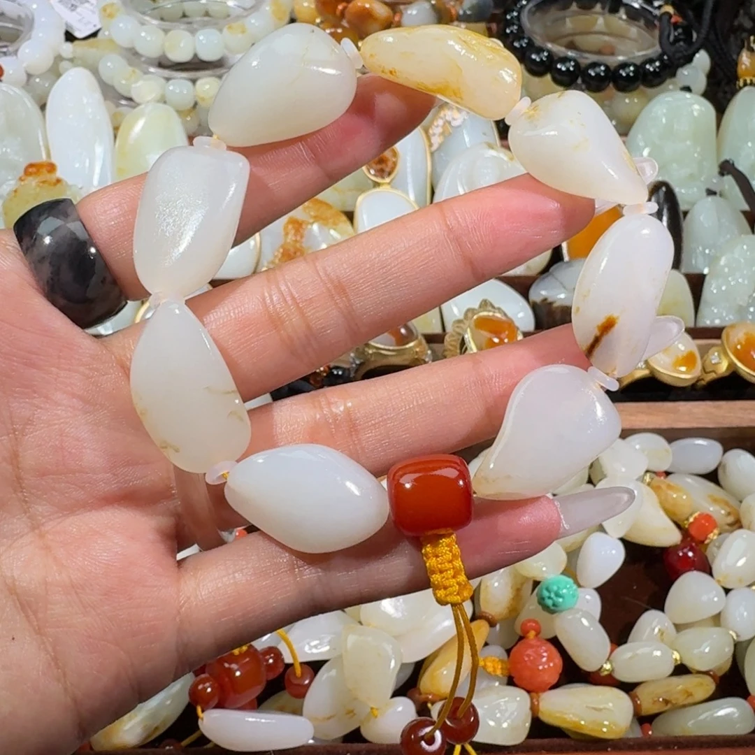 和田玉未镶嵌手链