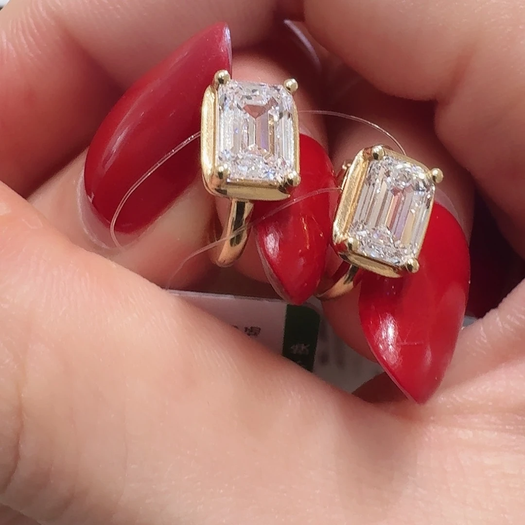 耳饰18K金镶嵌实验室培育钻石