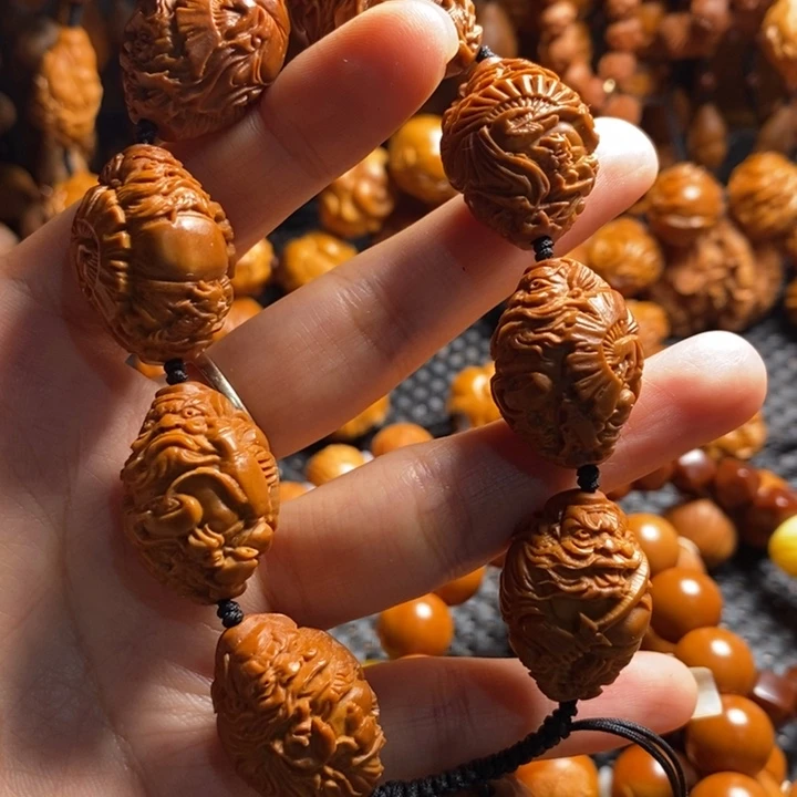吊坠橄榄核整身钟馗