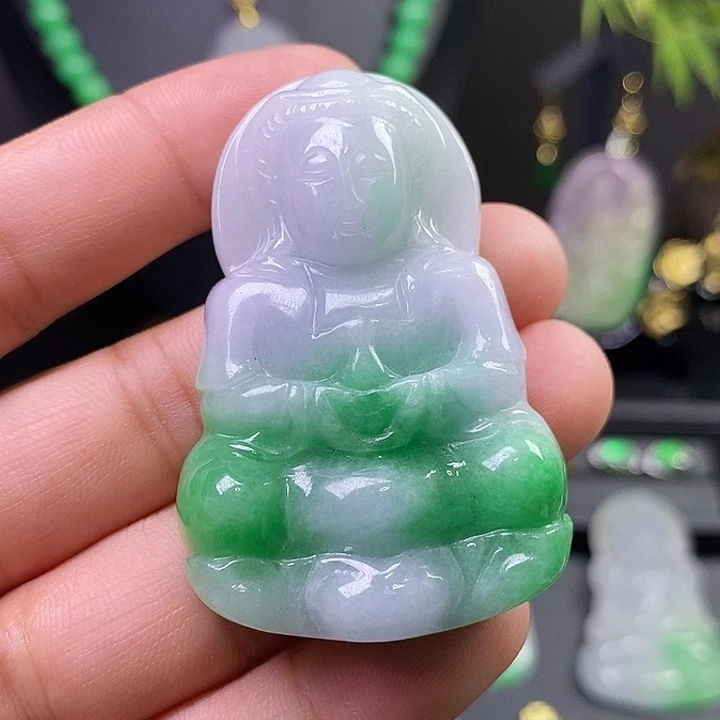 翡翠未镶嵌吊坠(赠链)