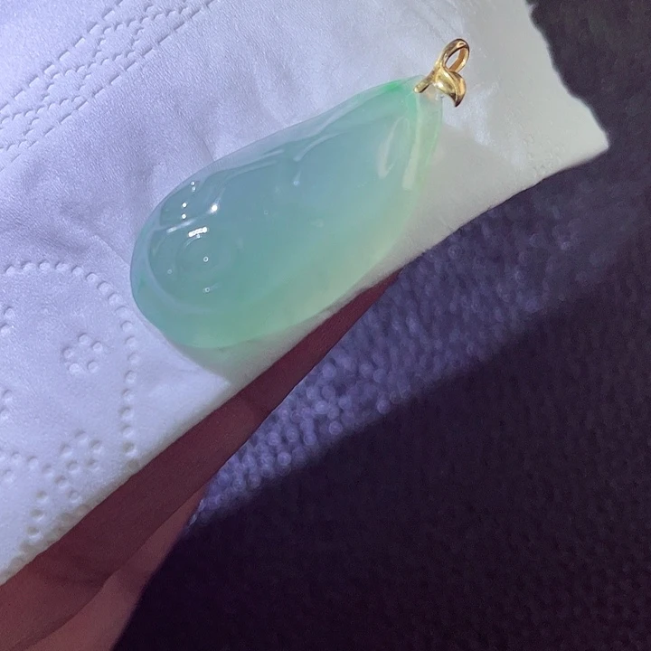 颈饰18K金镶嵌翡翠翡翠