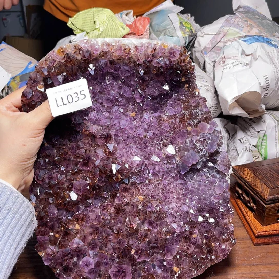 未镶嵌水晶大型摆件（非配饰）