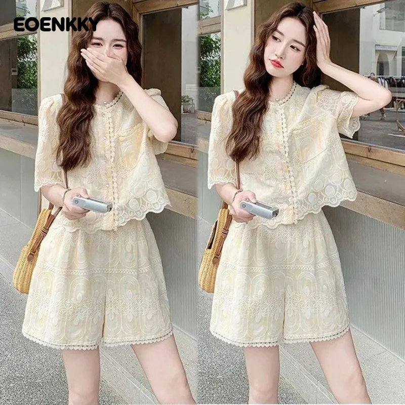 浅黄色重工刺绣显瘦女小个子2025夏新款法式蕾丝上衣阔腿裤两件套