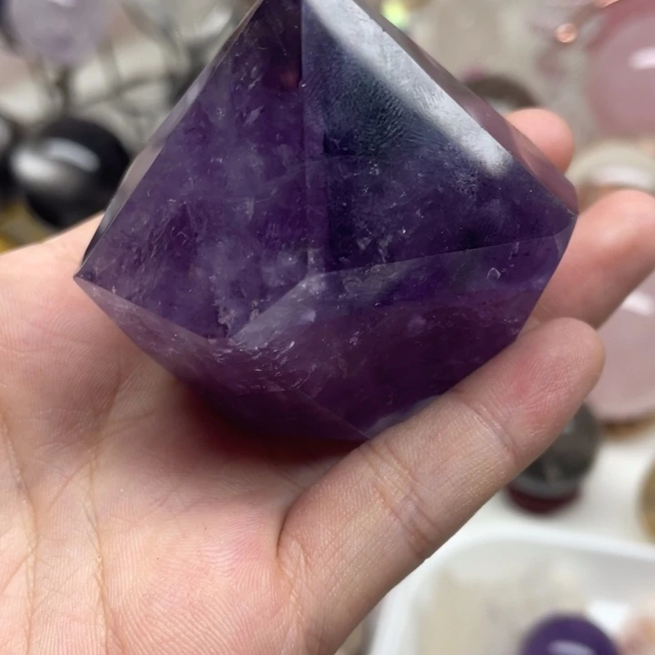 未镶嵌珠宝半成品水晶