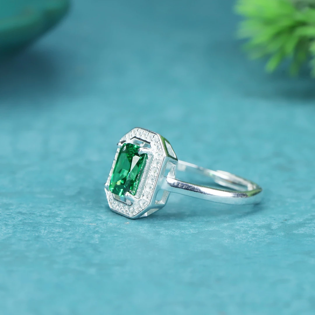 242【小别克珠宝-绿幽灵开口女戒】