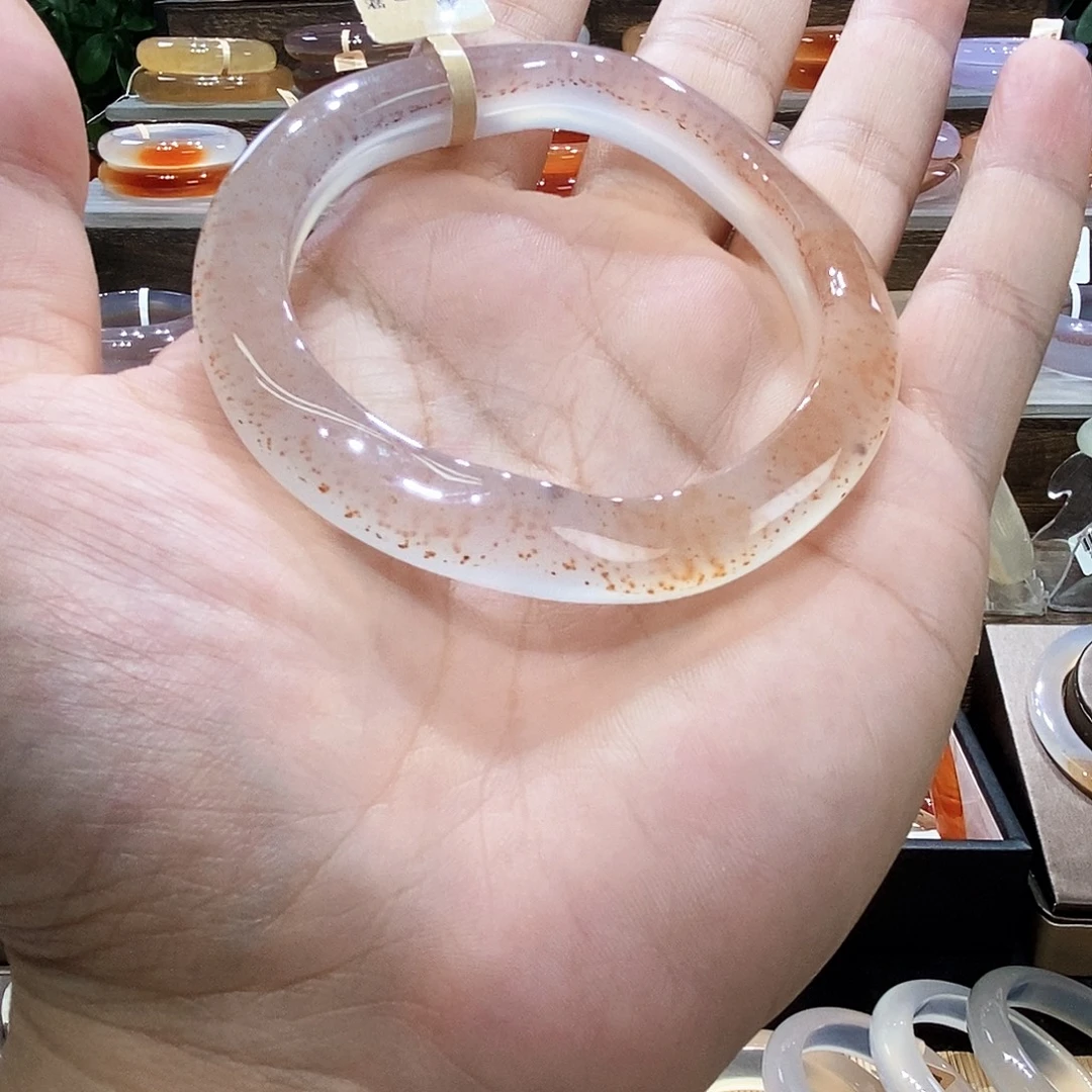 鱼***道玛瑙/玉髓手镯未镶嵌