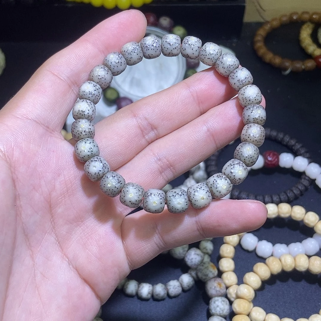 吊坠星月菩提石玉润透