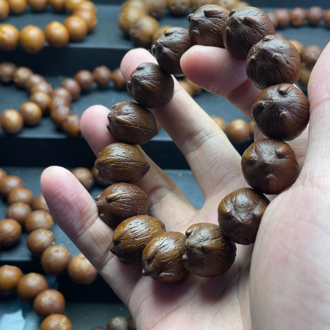 紫金鼠手串17尺寸鲨鱼