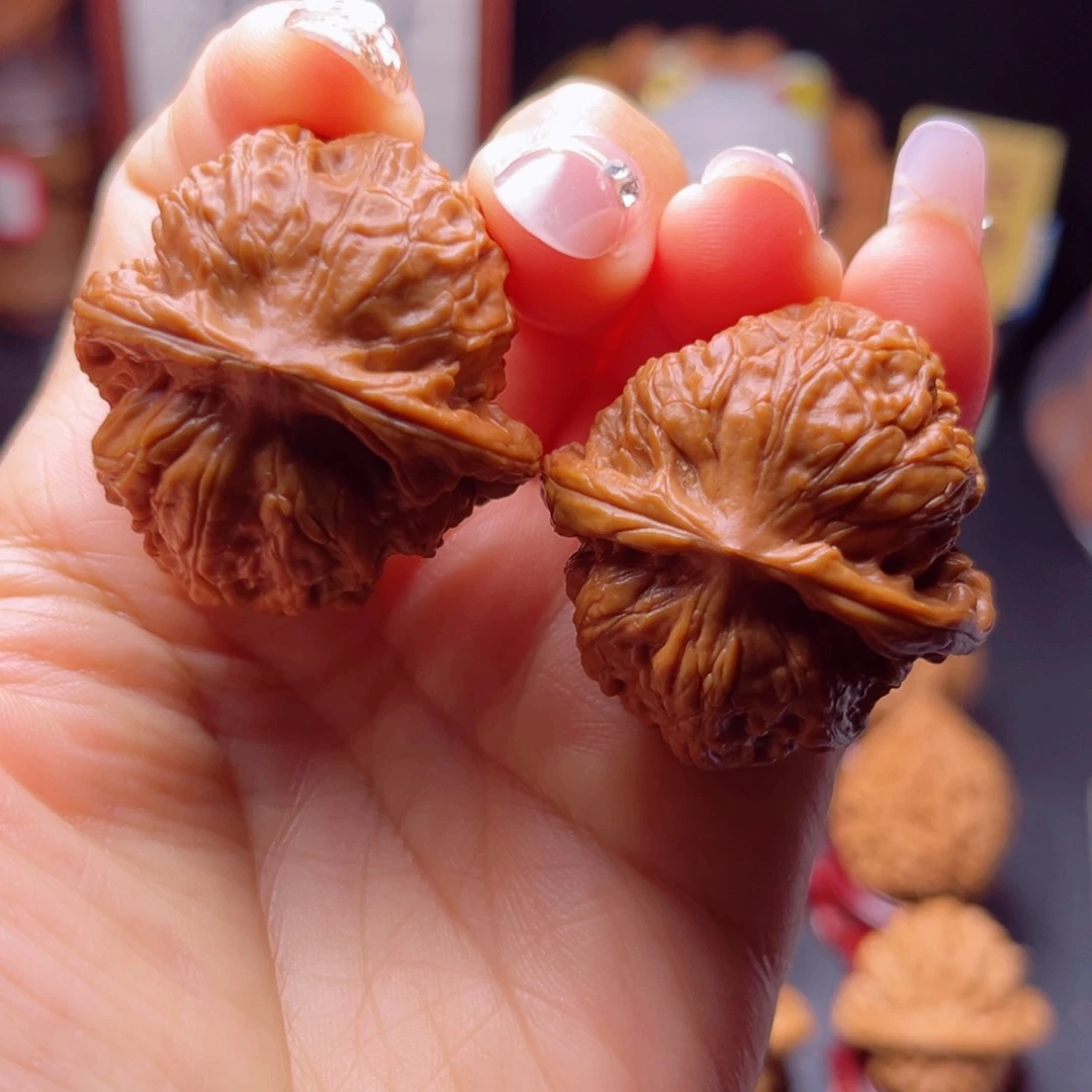 文玩核桃吊坠全品野狼狮子头