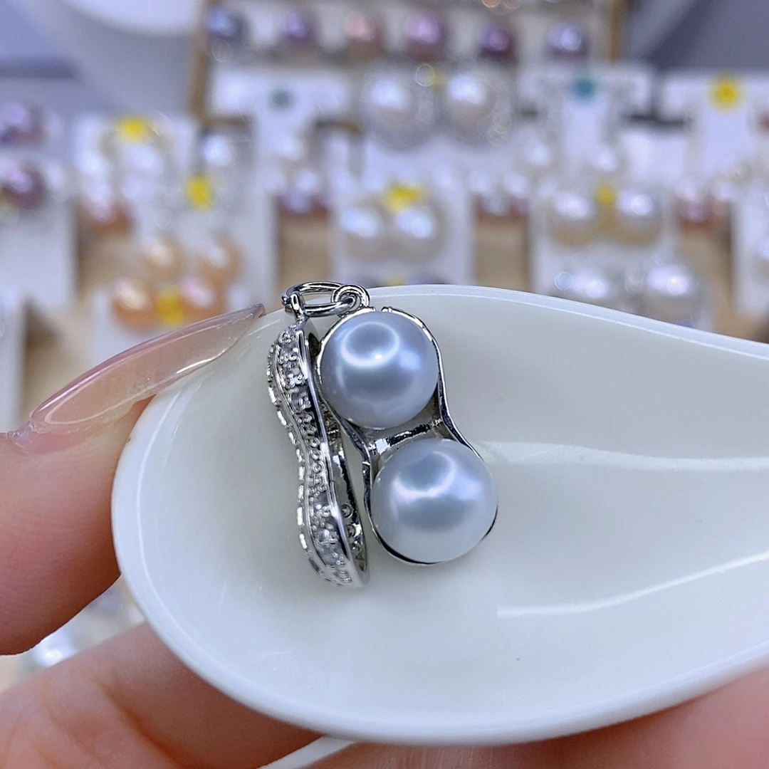 淡水珍珠合金颈饰