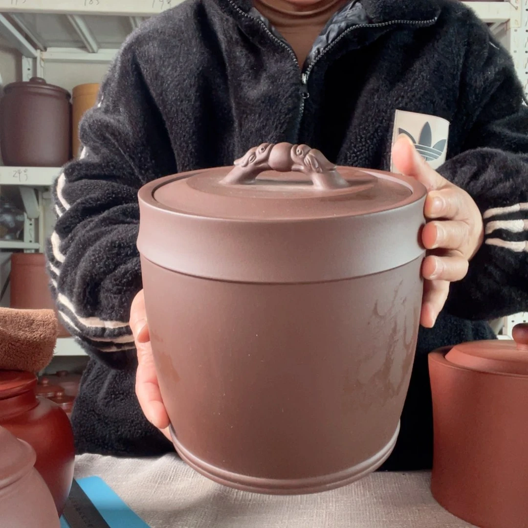 紫砂茶叶罐浮***山今天晚上