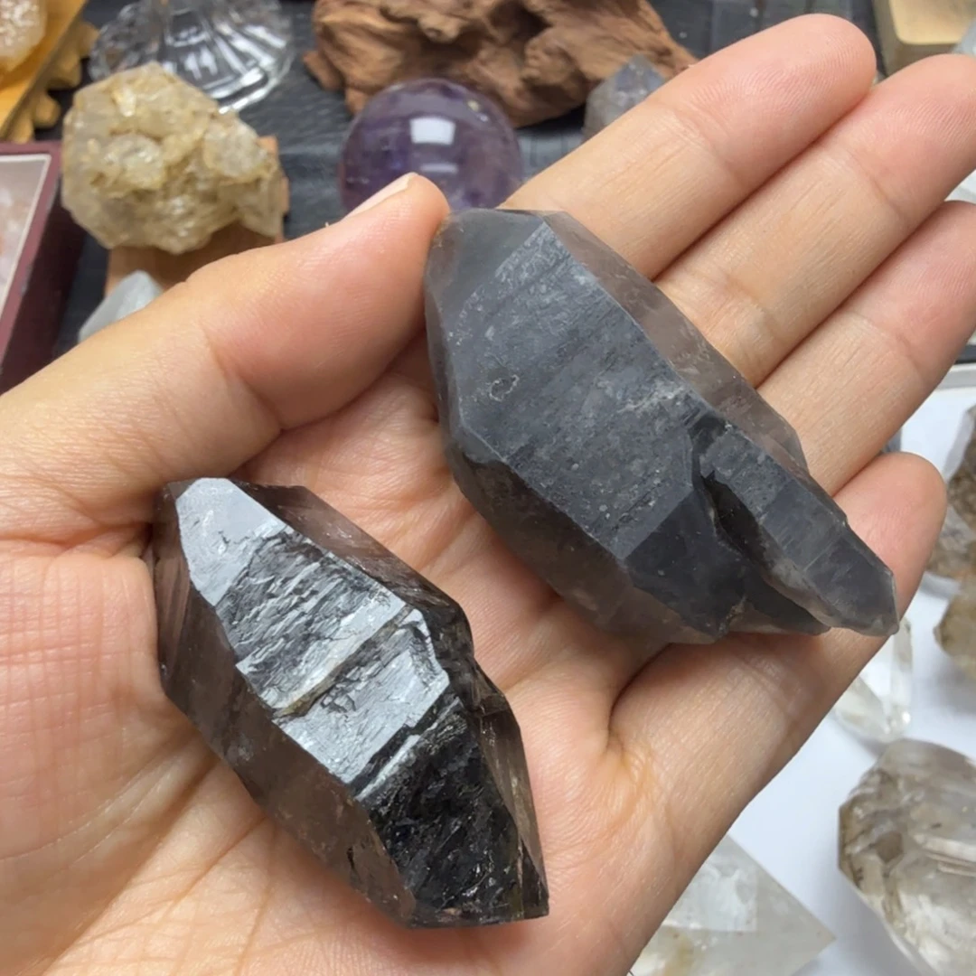 迷***烟石材闪灵一对福利