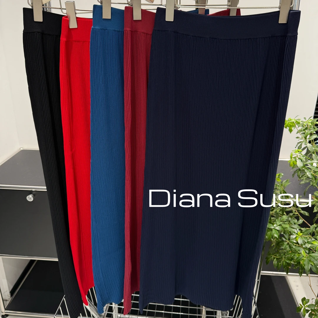 Diana Susu-(茉莉)时尚高腰高腰显瘦气质百搭修身休闲坑条半裙