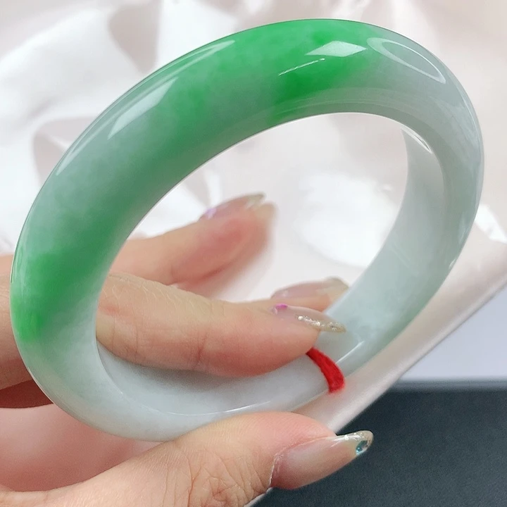 未镶嵌手镯翡翠，248