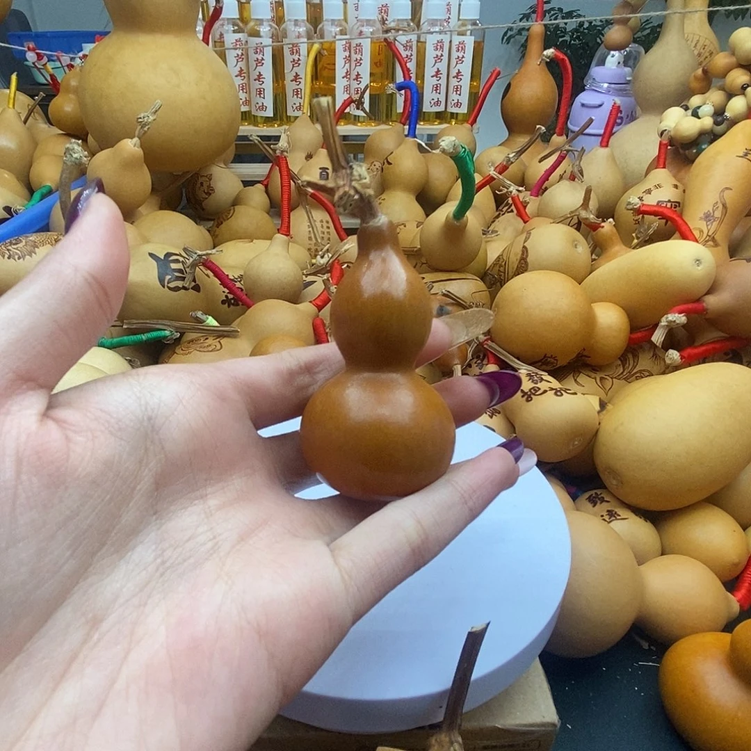 淡***然香榧木葫芦工艺品