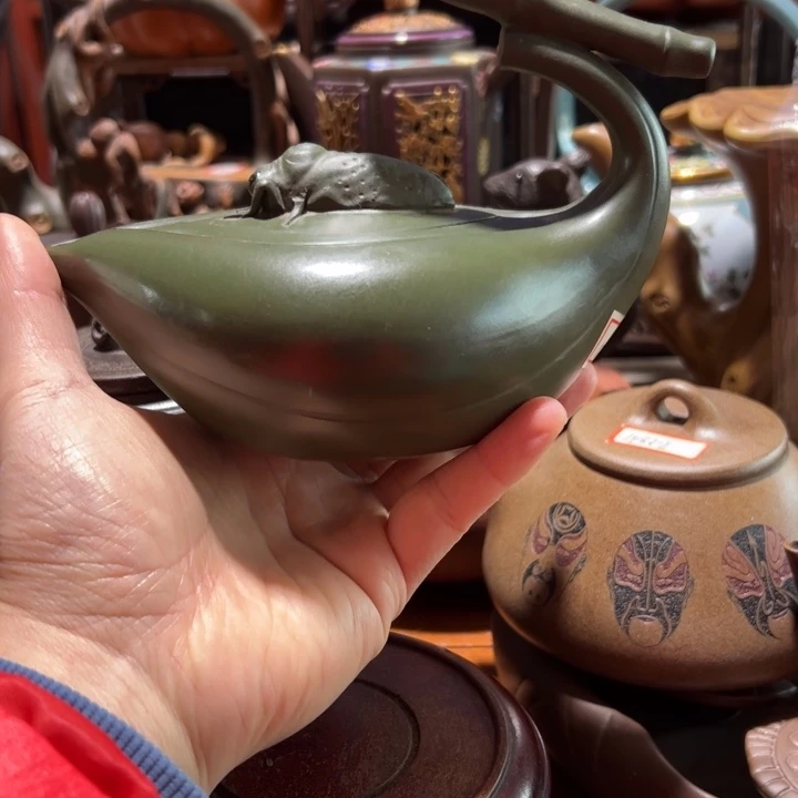 紫砂茶壶紫砂壶收藏起来了！紫砂壶