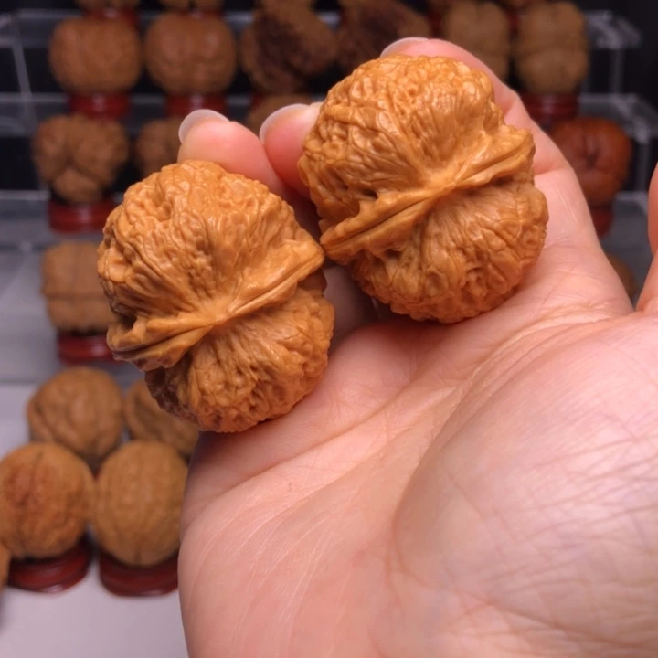 吊坠文玩核桃32麒麟王