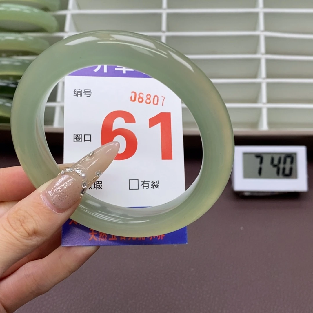 未镶嵌蛇纹石玉手镯