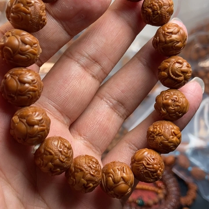 猴头核桃吊坠文玩手串