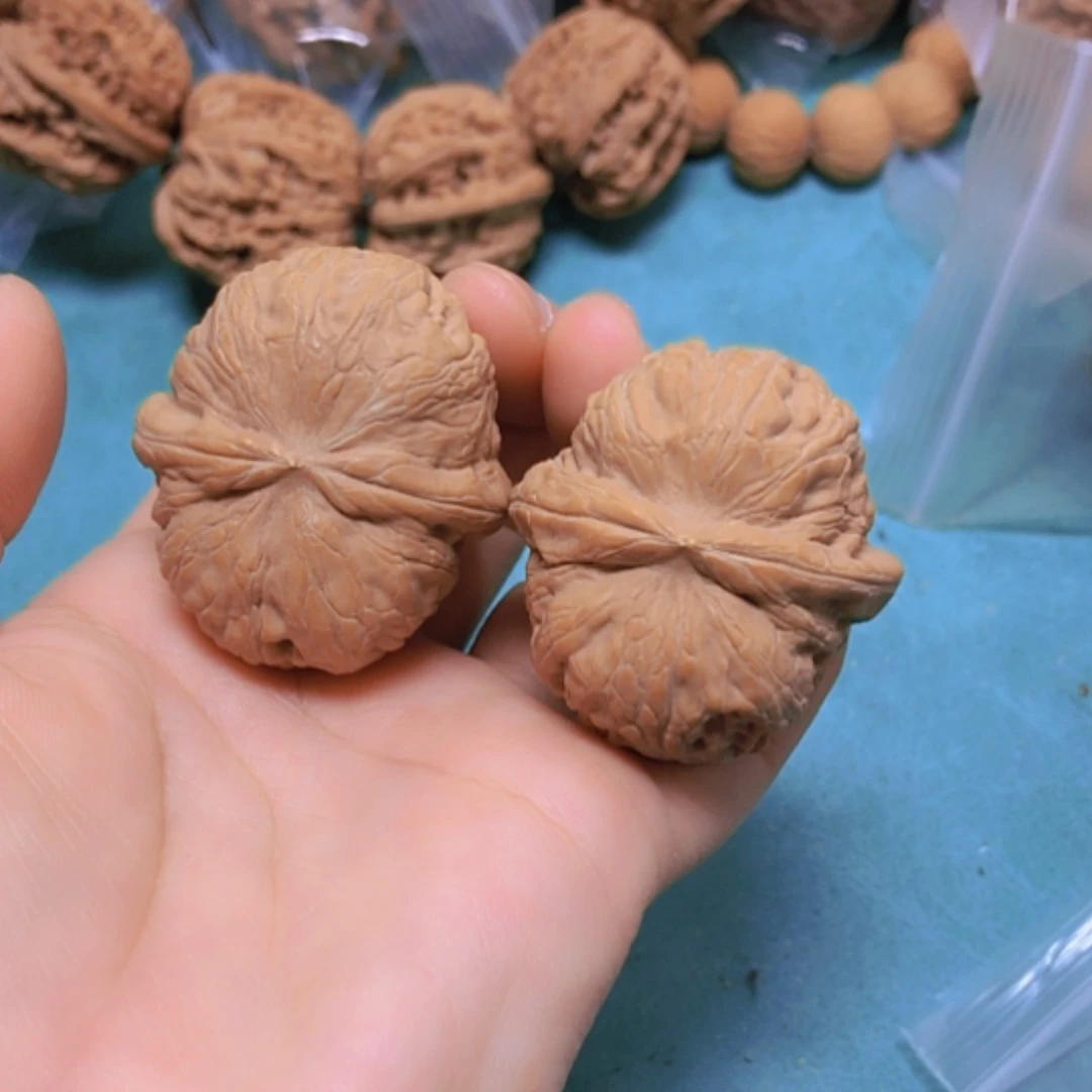 【闪购商品】把件核桃41黄元宝