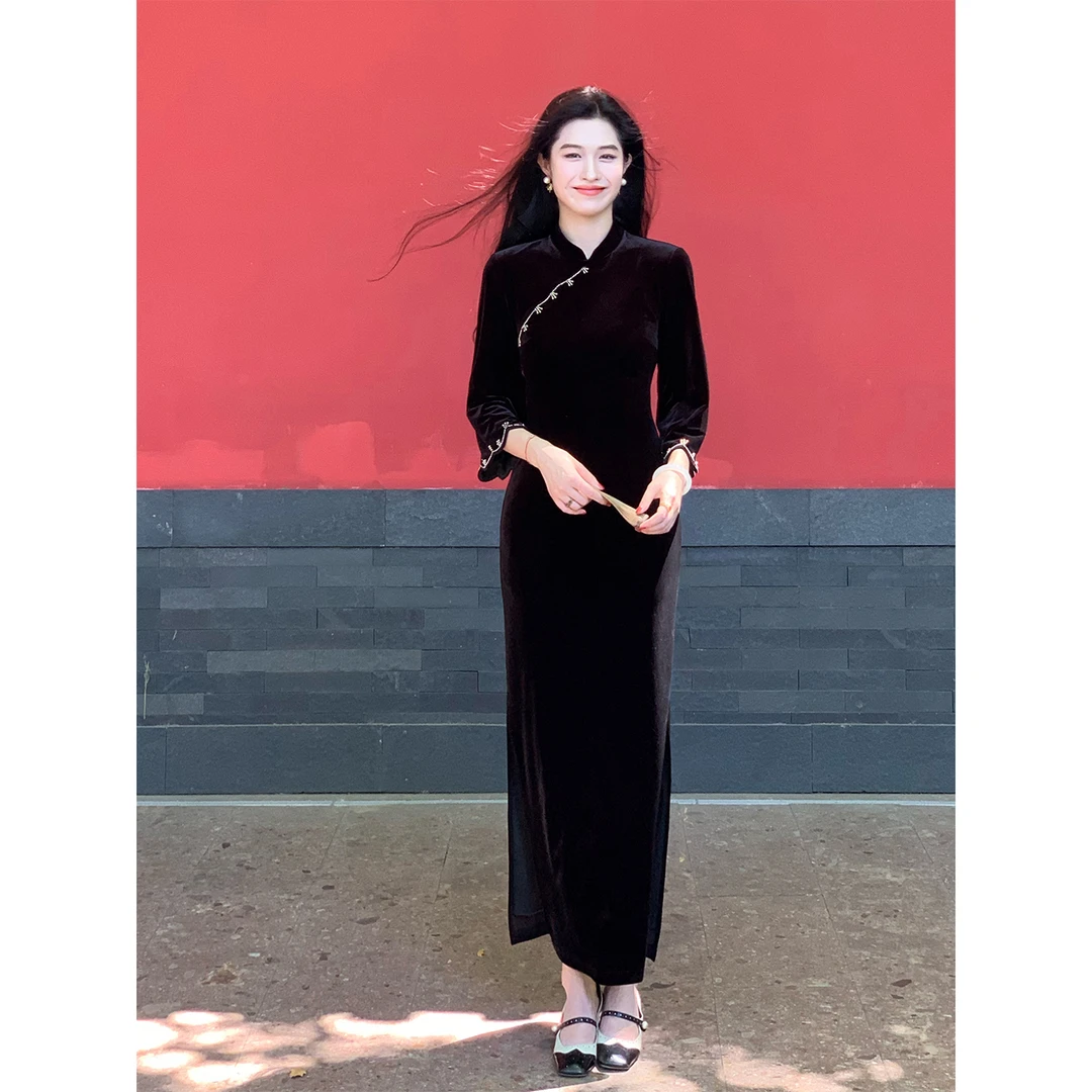 凌茜恣禾【玄云承韵】国风新中式丝绒立领长袖连衣裙复古改良旗袍裙