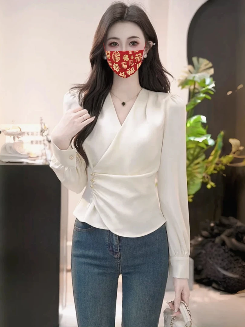 法式高级感轻奢缎面长袖气质衬衫女2025春季褶皱收腰显瘦打底上衣