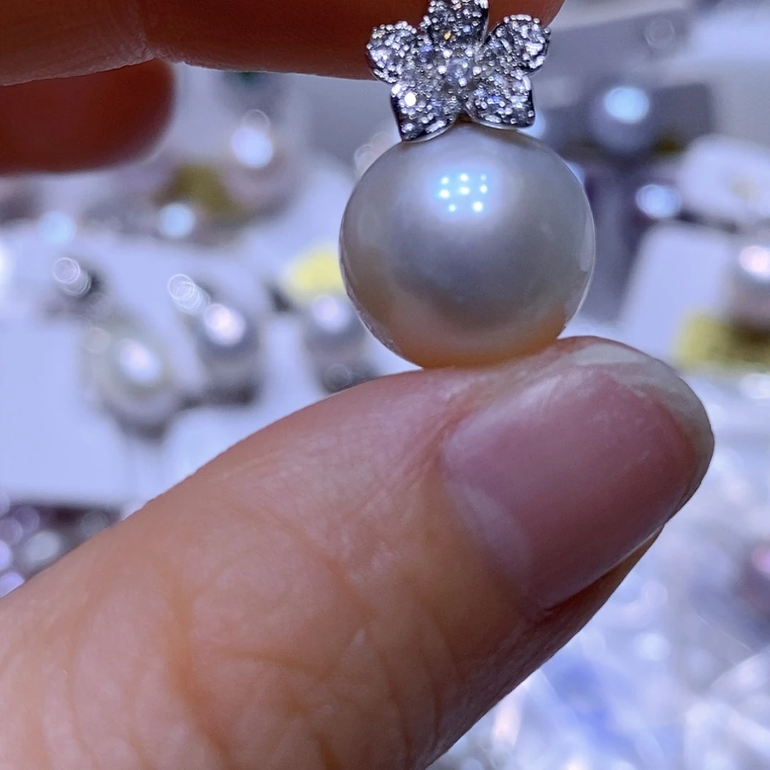 未镶嵌淡水珍珠吊坠