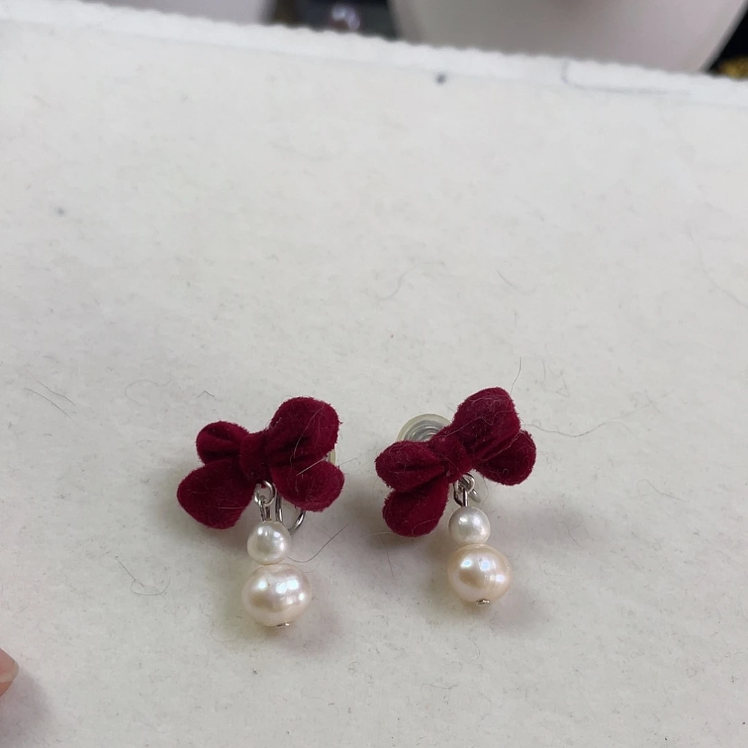 淡水珍珠耳饰未镶嵌木***?