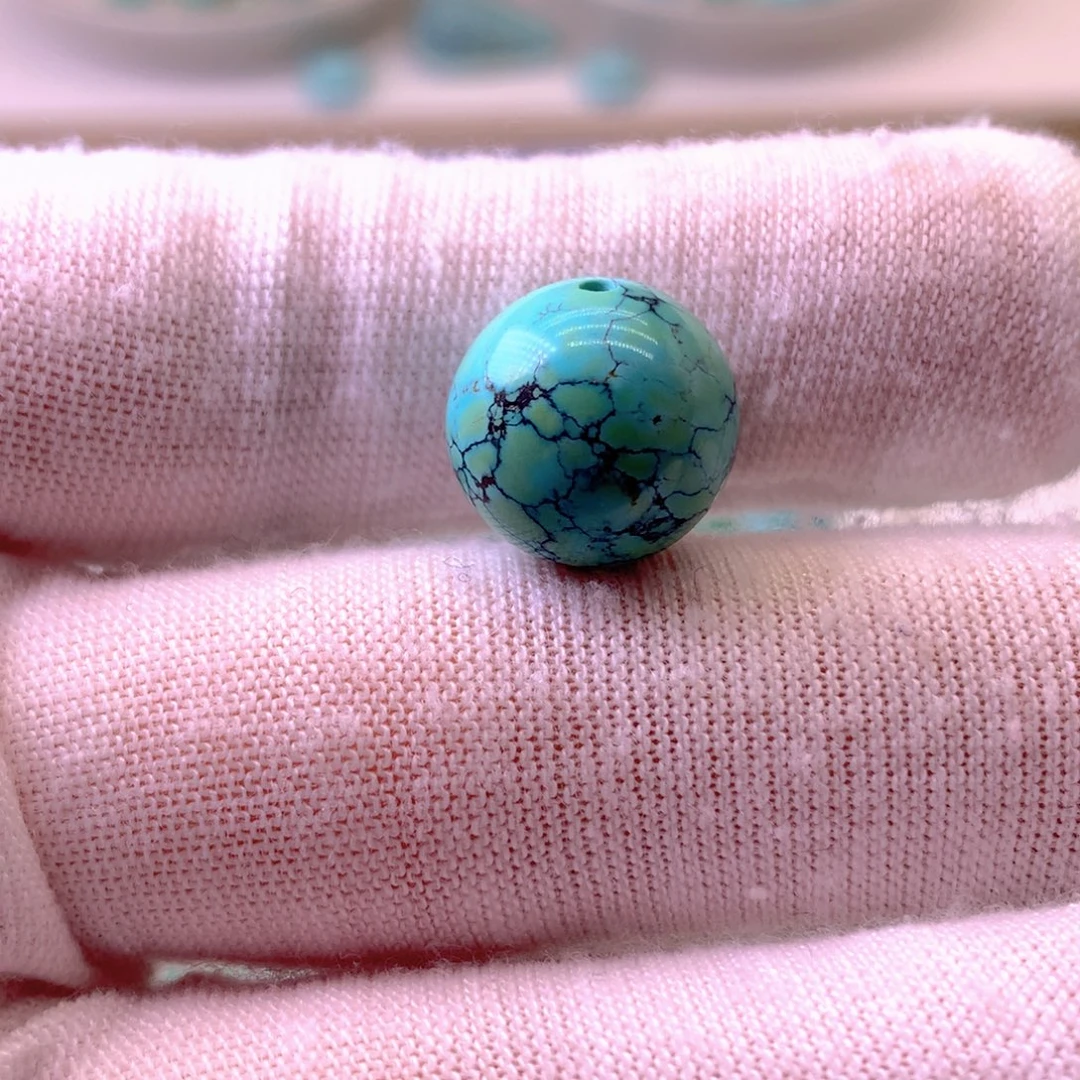 绿松石未镶嵌挂件直径12.6mm