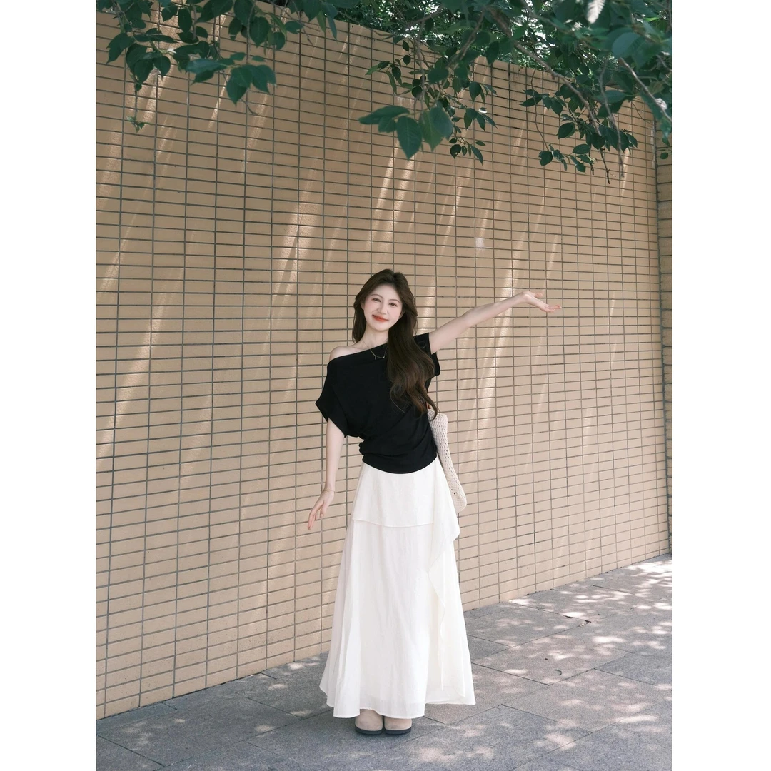 2025夏季新款韩系穿搭温柔风黑色斜肩短袖上衣搭配半身裙两件