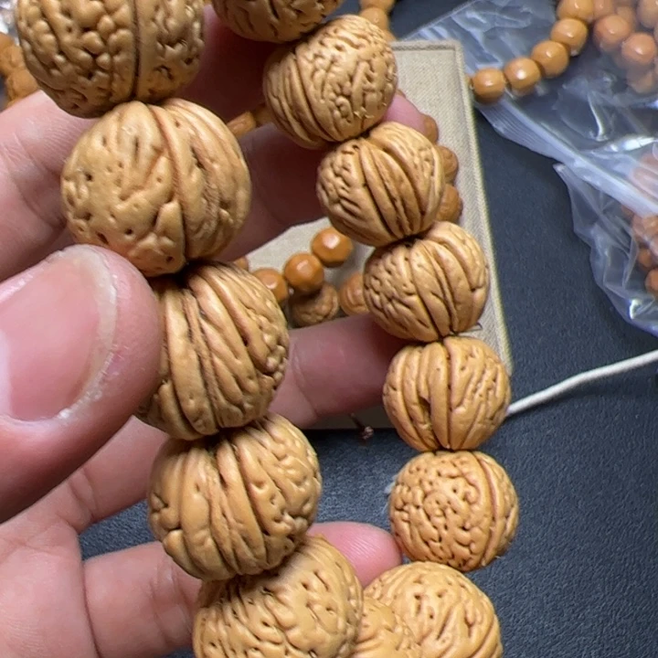 猴头核桃手串B****u看看咯