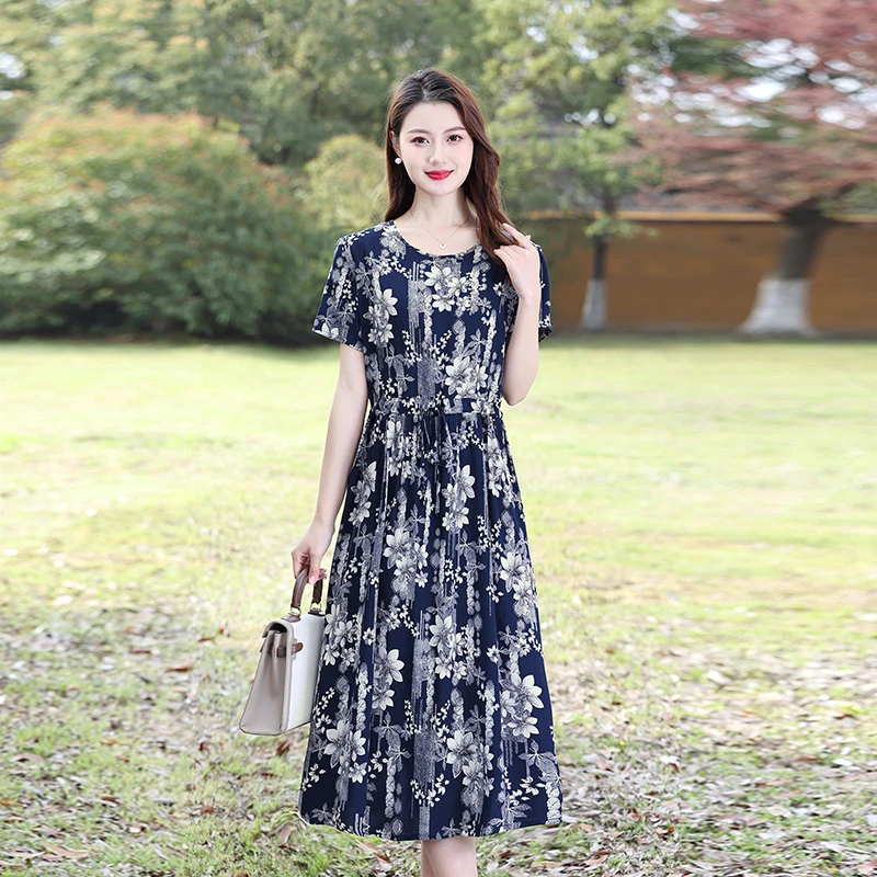 夏季2025新款棉绸连衣裙中老年短袖妈妈中长款遮肚子显瘦碎花裙子