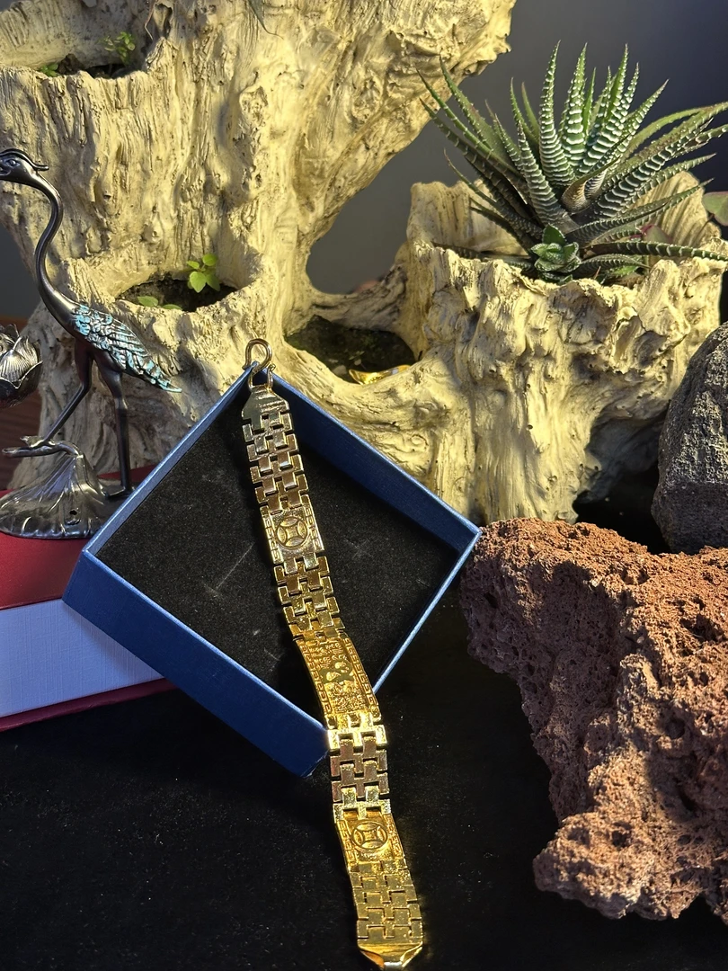 217-精工手链（带礼盒多样性发一件）