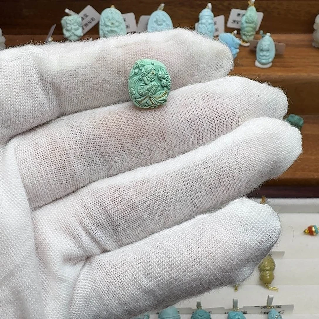 绿松石未镶嵌颈饰美人鱼海豚牌